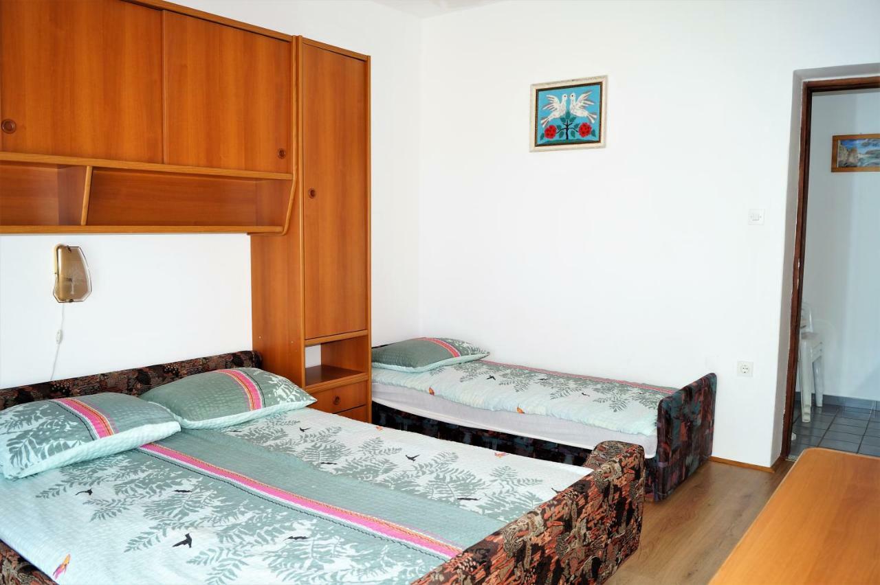 Apartment Nataly Dramalj Bagian luar foto